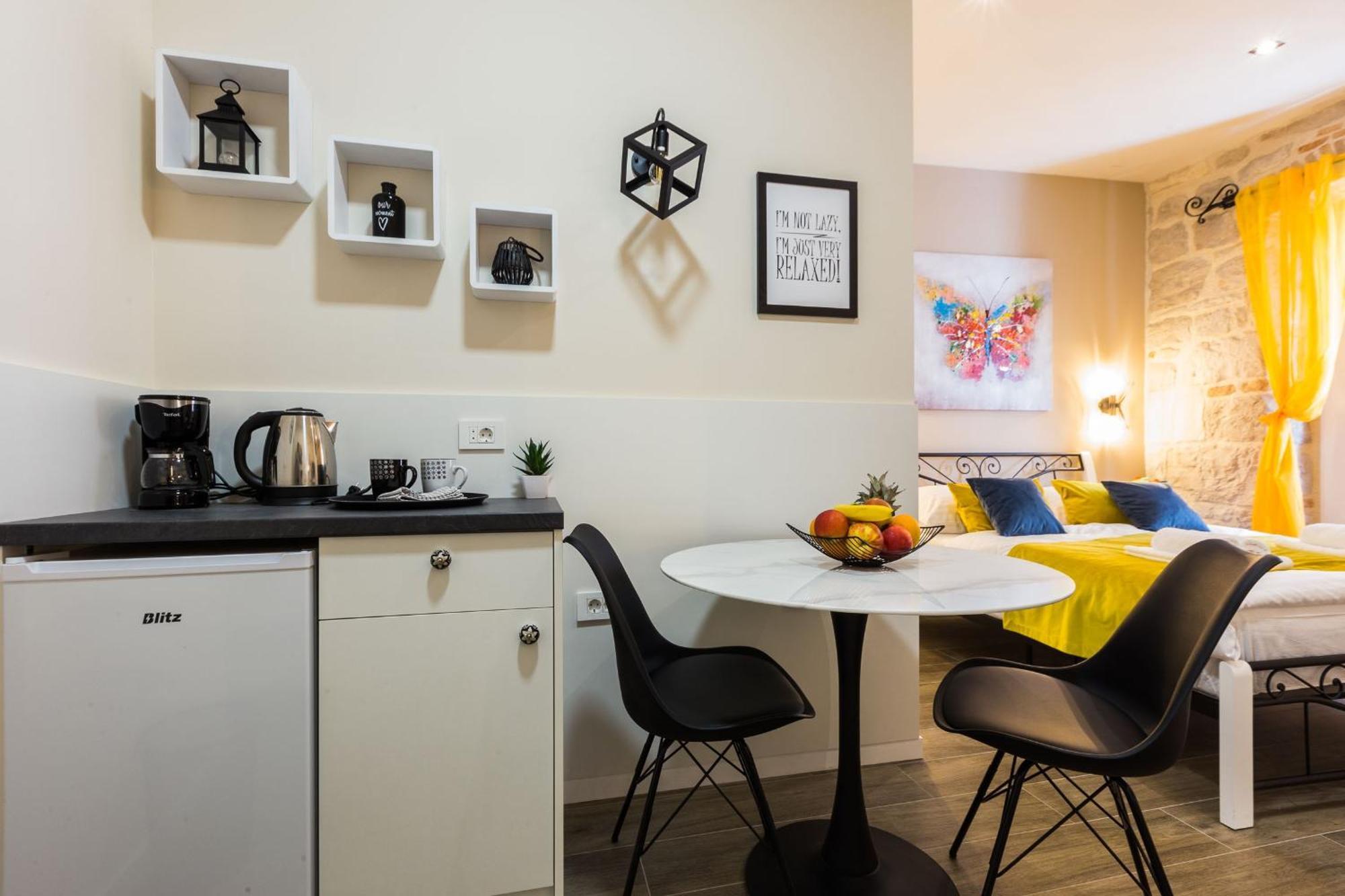 Angie Central Rooms Задар Номер фото
