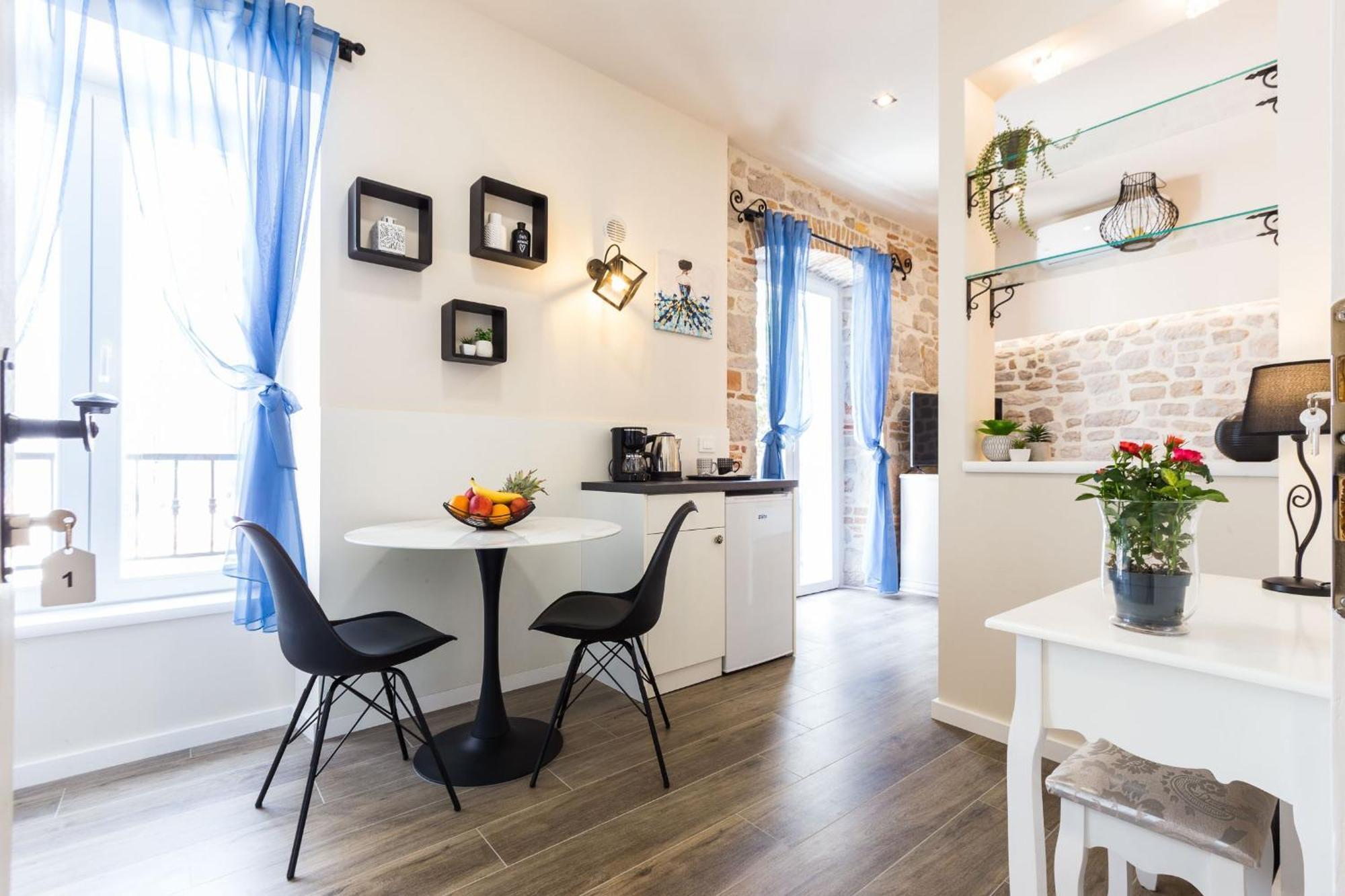 Angie Central Rooms Задар Номер фото